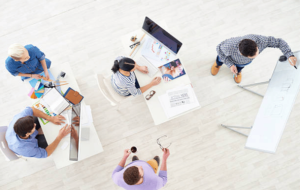 Tìm hiểu về dịch vụ thiết kế đồ họa 9 Dịch vụ thiết kế đồ họa giúp đưa hình ảnh công ty đến gần với nhiều khách hàng